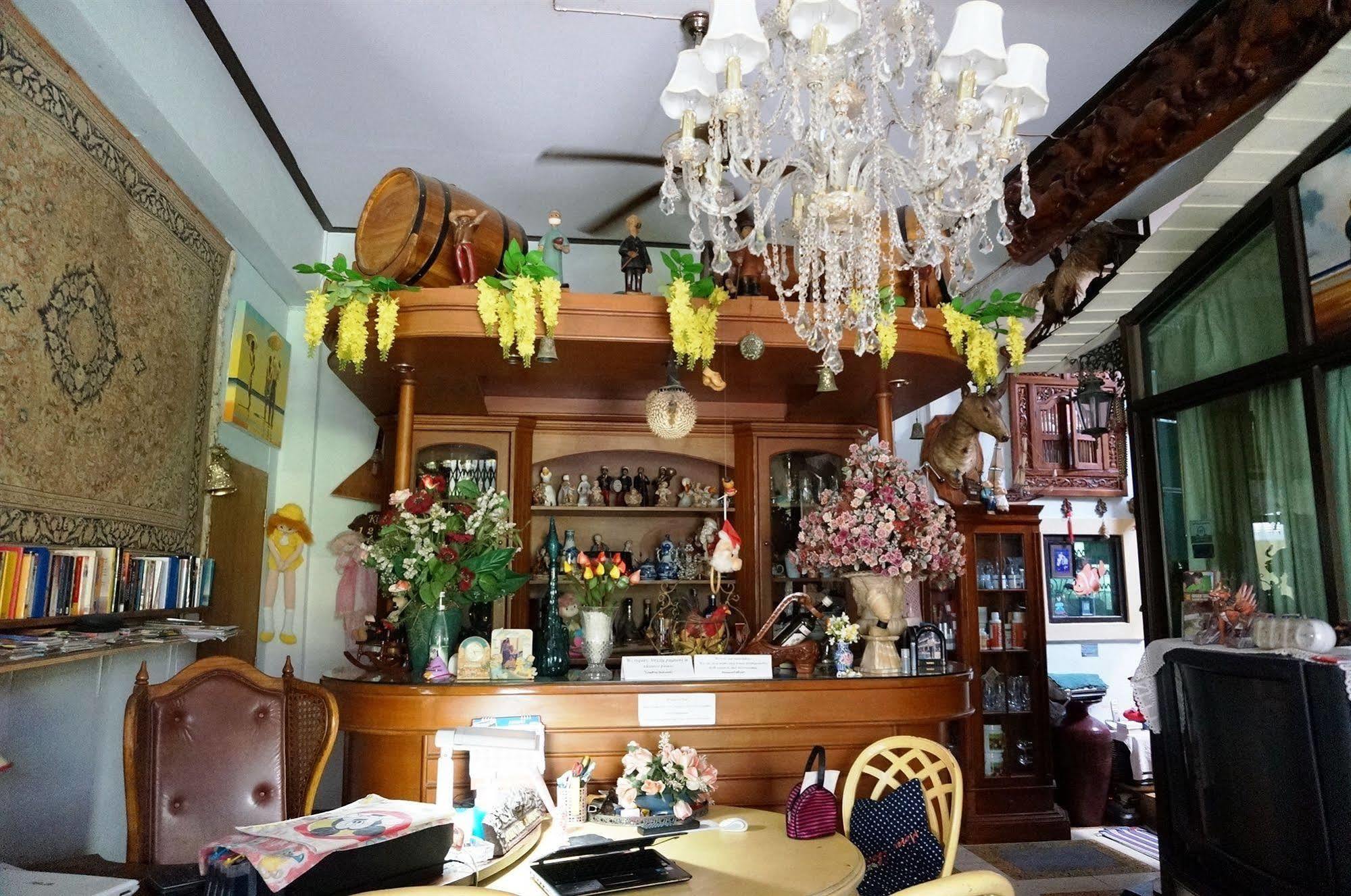 King'S Home Hua Hin Homestay Extérieur photo